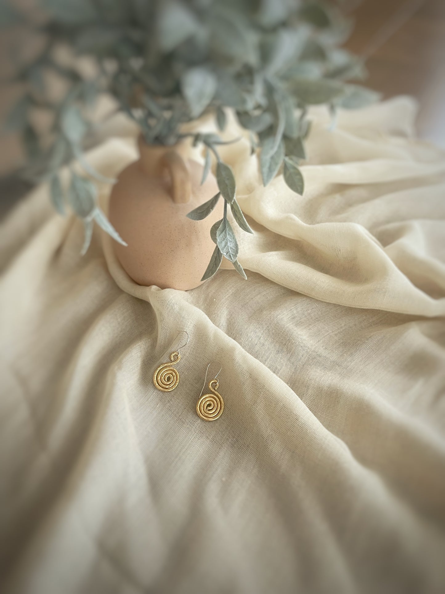 Gold Toned Aluminum Smaller Spiral Wave Earrings – 0.8 Inch